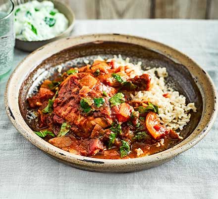 https://www.pontalo.net - Slow-cooker chicken curry