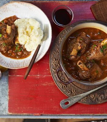 https://www.pontalo.net - Slow-cooker lamb shanks