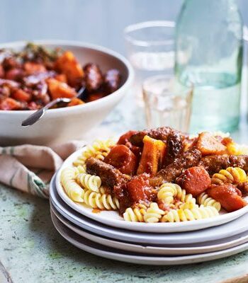 https://www.pontalo.net - Slow-cooker sausage casserole