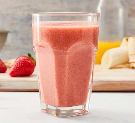 https://www.pontalo.net - Strawberry smoothie