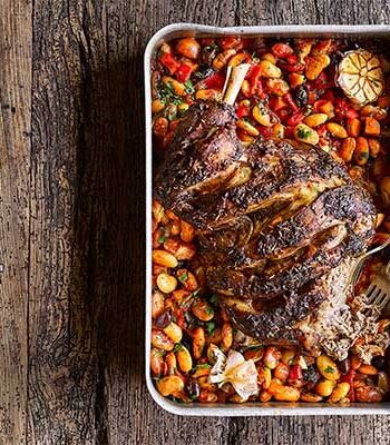 https://www.pontalo.net - Spanish-style slow-cooked lamb shoulder & beans