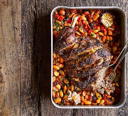 https://www.pontalo.net - Spanish-style slow-cooked lamb shoulder & beans