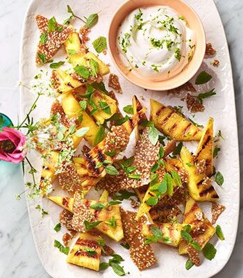 https://www.pontalo.net - Spiced grilled pineapple with maple sesame brittle