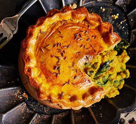 https://www.pontalo.net - Spiced lentil & spinach pies