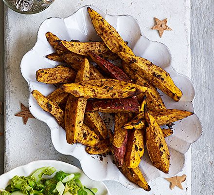 https://www.pontalo.net - Spiced sweet potato wedges