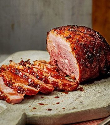 https://www.pontalo.net - Spiced ginger-glazed ham