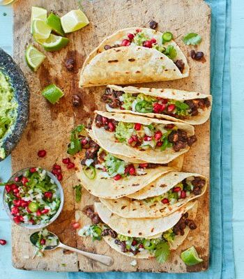 https://www.pontalo.net - Spicy black bean tacos