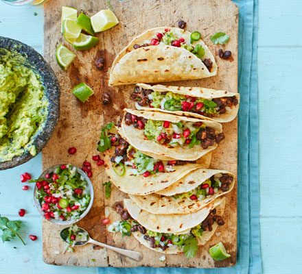 https://www.pontalo.net - Spicy black bean tacos