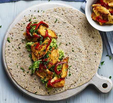 https://www.pontalo.net - Spicy chicken & avocado wraps