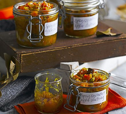 https://www.pontalo.net - Spicy squash & apple chutney