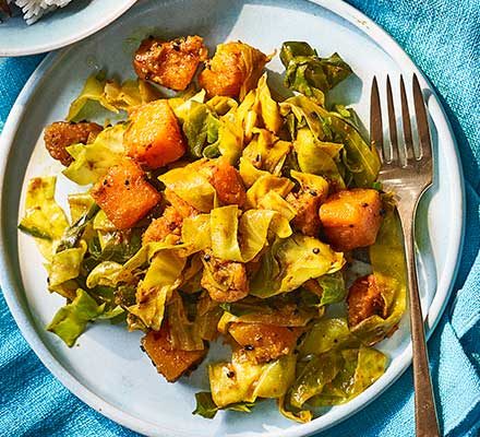 https://www.pontalo.net - Squash & cabbage sabzi