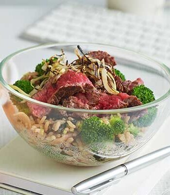 https://www.pontalo.net - Steak & broccoli protein pots