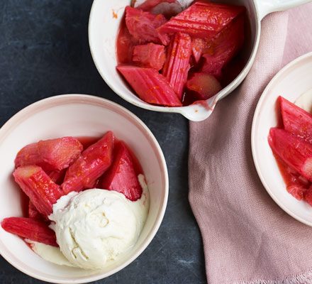 https://www.pontalo.net - Stewed rhubarb