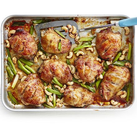 https://www.pontalo.net - Sticky Chinese five-spice chicken traybake