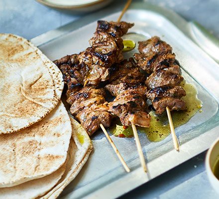 https://www.pontalo.net - Sticky jerk lamb kebabs