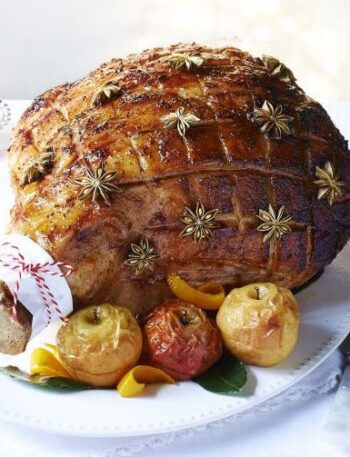 https://www.pontalo.net - Sticky maple-glazed ham with baked apple sauce