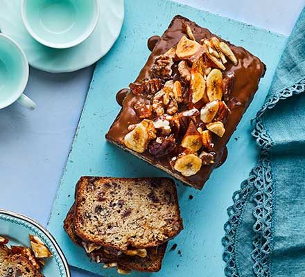 https://www.pontalo.net - Sticky toffee banana bread