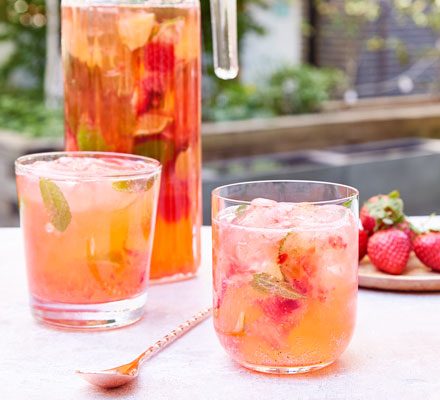 https://www.pontalo.net - Strawberry mojito