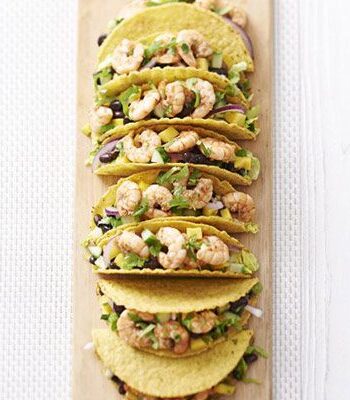 https://www.pontalo.net - Spicy jerk prawn & mango tacos with coconut dressing