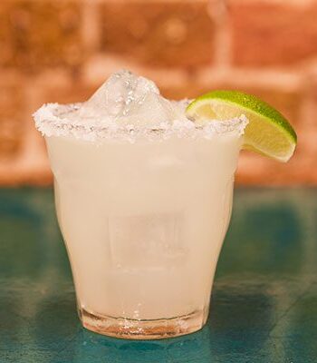 https://www.pontalo.net - Classic margarita