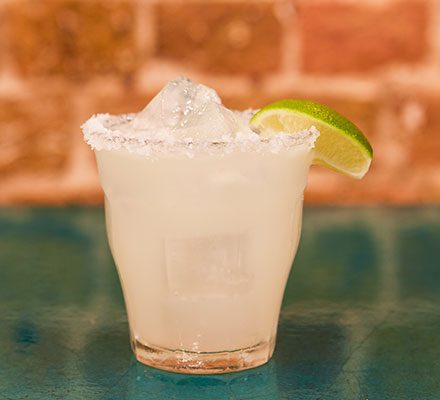 https://www.pontalo.net - Classic margarita