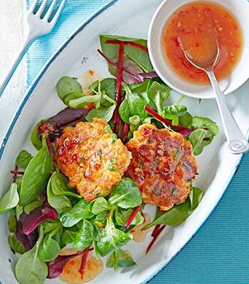 https://www.pontalo.net - Thai curry fish cakes with sweet chilli dressing