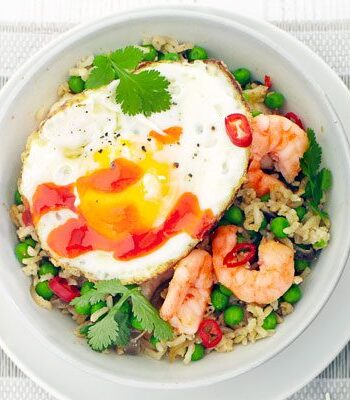 https://www.pontalo.net - Thai fried rice with prawns & peas