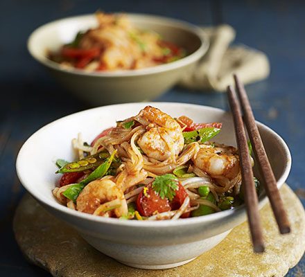 https://www.pontalo.net - Thai prawn & ginger noodles