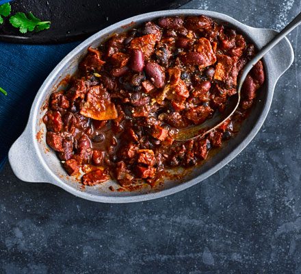 https://www.pontalo.net - Chorizo & bacon bean stew