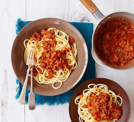 https://www.pontalo.net - The best spaghetti bolognese recipe