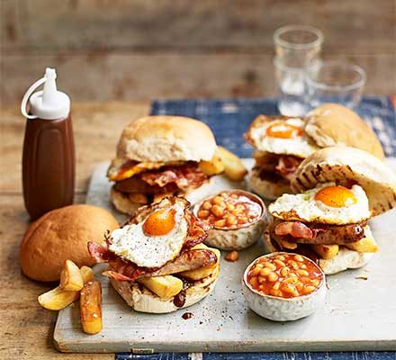 https://www.pontalo.net - The Great British breakfast bap