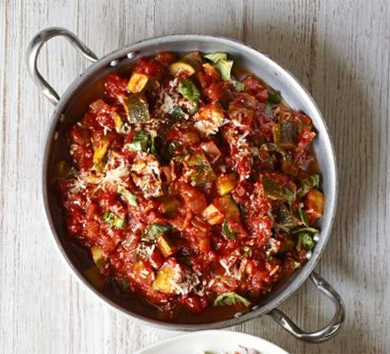 https://www.pontalo.net - Tomato & courgette stew