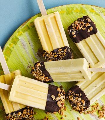 https://www.pontalo.net - Tropical granola lollies