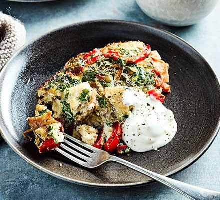 https://www.pontalo.net - Slow cooker Turkish breakfast eggs