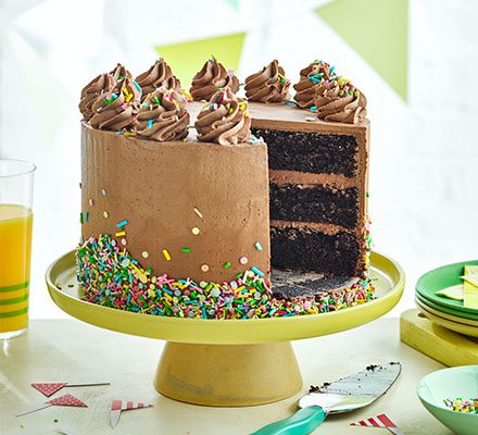 https://www.pontalo.net - Vegan birthday cake