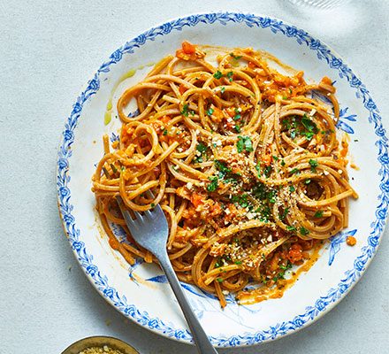 https://www.pontalo.net - Jackfruit bolognese with vegan parmesan