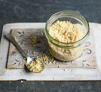 https://www.pontalo.net - Easy vegan Parmesan cheese