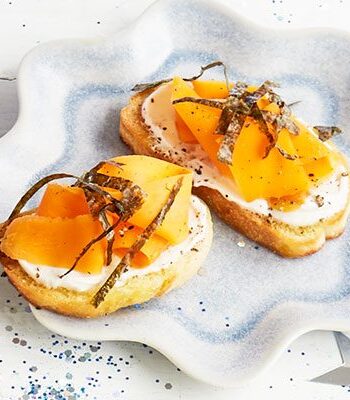 https://www.pontalo.net - Vegan ‘smoked salmon’ toasts