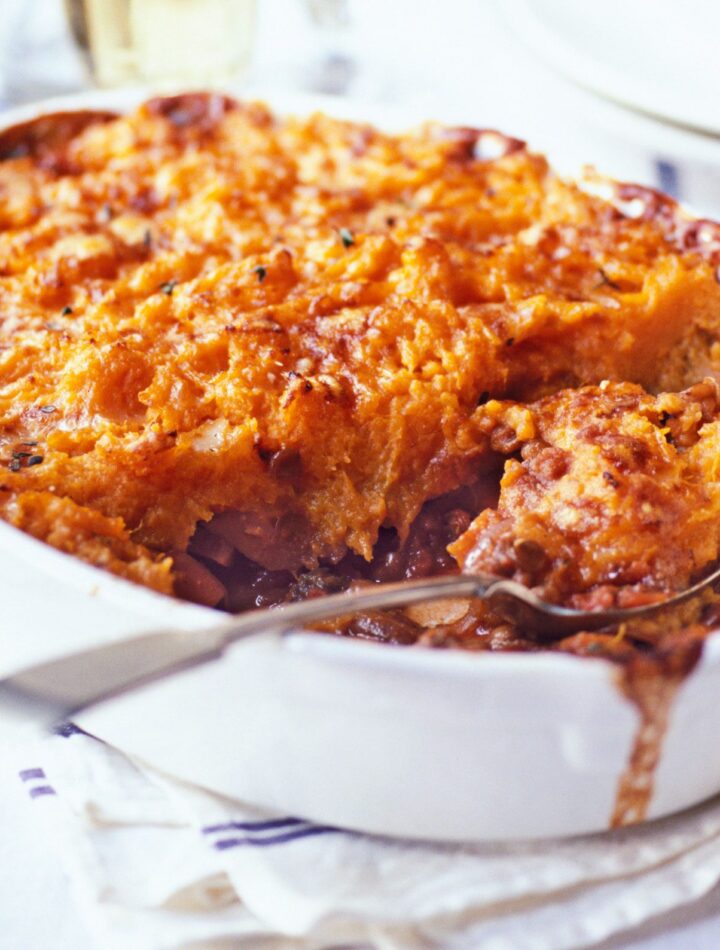 https://www.pontalo.net - Veggie shepherd's pie with sweet potato mash