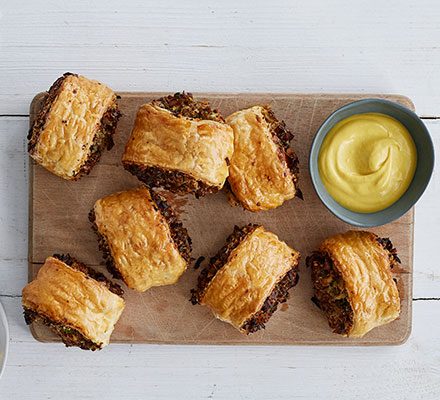 https://www.pontalo.net - Vegetarian sausage rolls