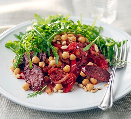 https://www.pontalo.net - Warm chorizo & chickpea salad