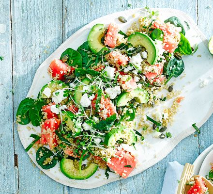 https://www.pontalo.net - Watermelon & spinach super salad