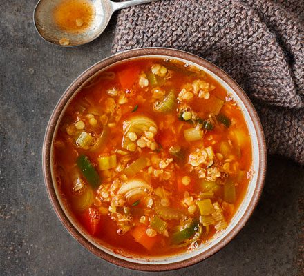 https://www.pontalo.net - Winter vegetable & lentil soup