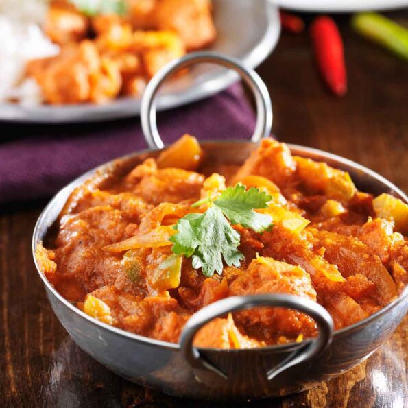 https://www.pontalo.net - Goan Style Chicken Vindaloo With Vegetables