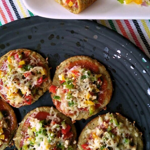 https://www.pontalo.net - Andhra Cheese & Vegetables Pesarattu Recipe