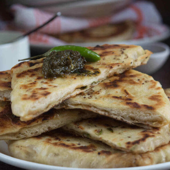 https://www.pontalo.net - Aloo Kulcha Recipe (Spiced Potato Stuffed Indian Flat Bread)