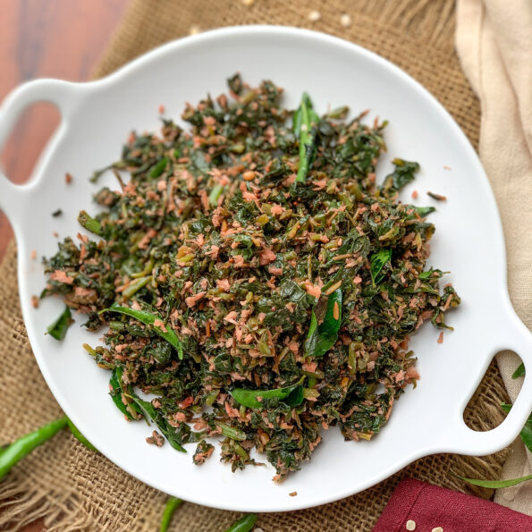 https://www.pontalo.net - Thandu Keerai Poriyal Recipe - Amaranth Leaves Stir Fry