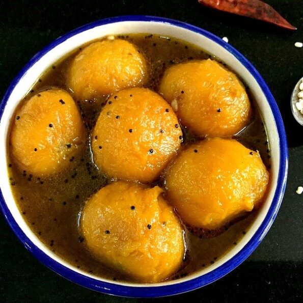 https://www.pontalo.net - Mangalorean Style Ambe Upkari Recipe - Ripe Mango Curry