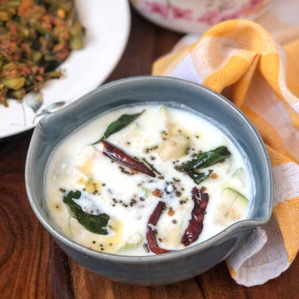 https://www.pontalo.net - Amrood Raita Recipe - Guava Raita