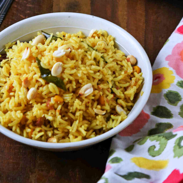 https://www.pontalo.net - Andhra Style Pulihora Recipe (Spicy & Tangy Tamarind Rice)